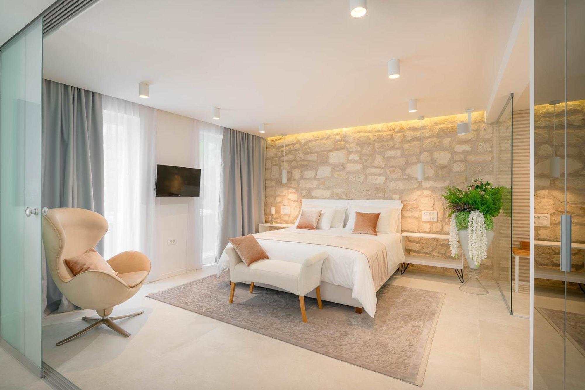 Vila Hvar Majestic: Seaside Centre Retreat *