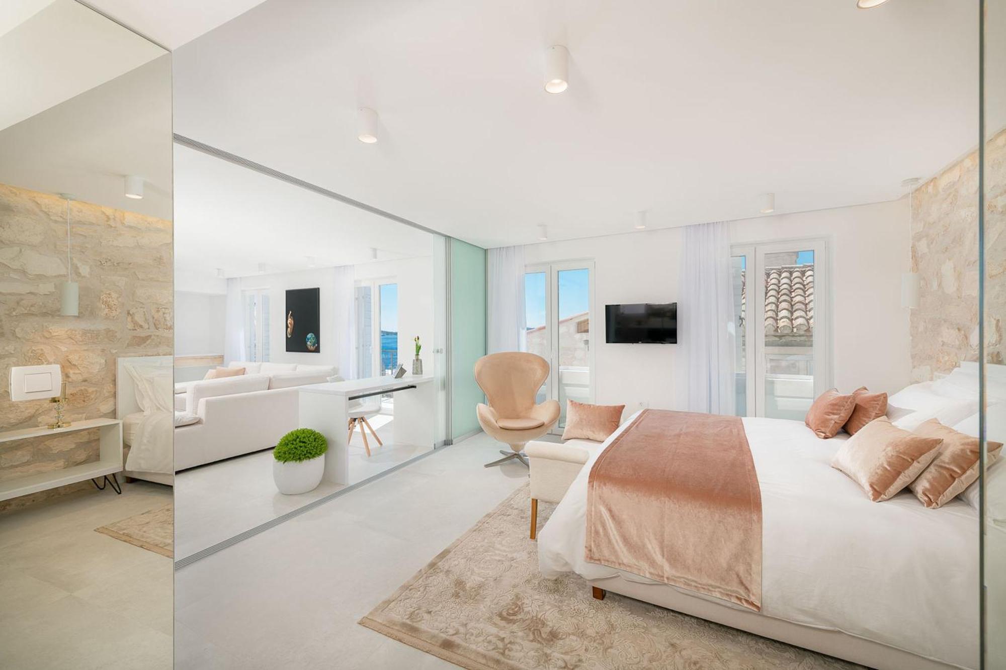 Vila Hvar Majestic: Seaside Centre Retreat *