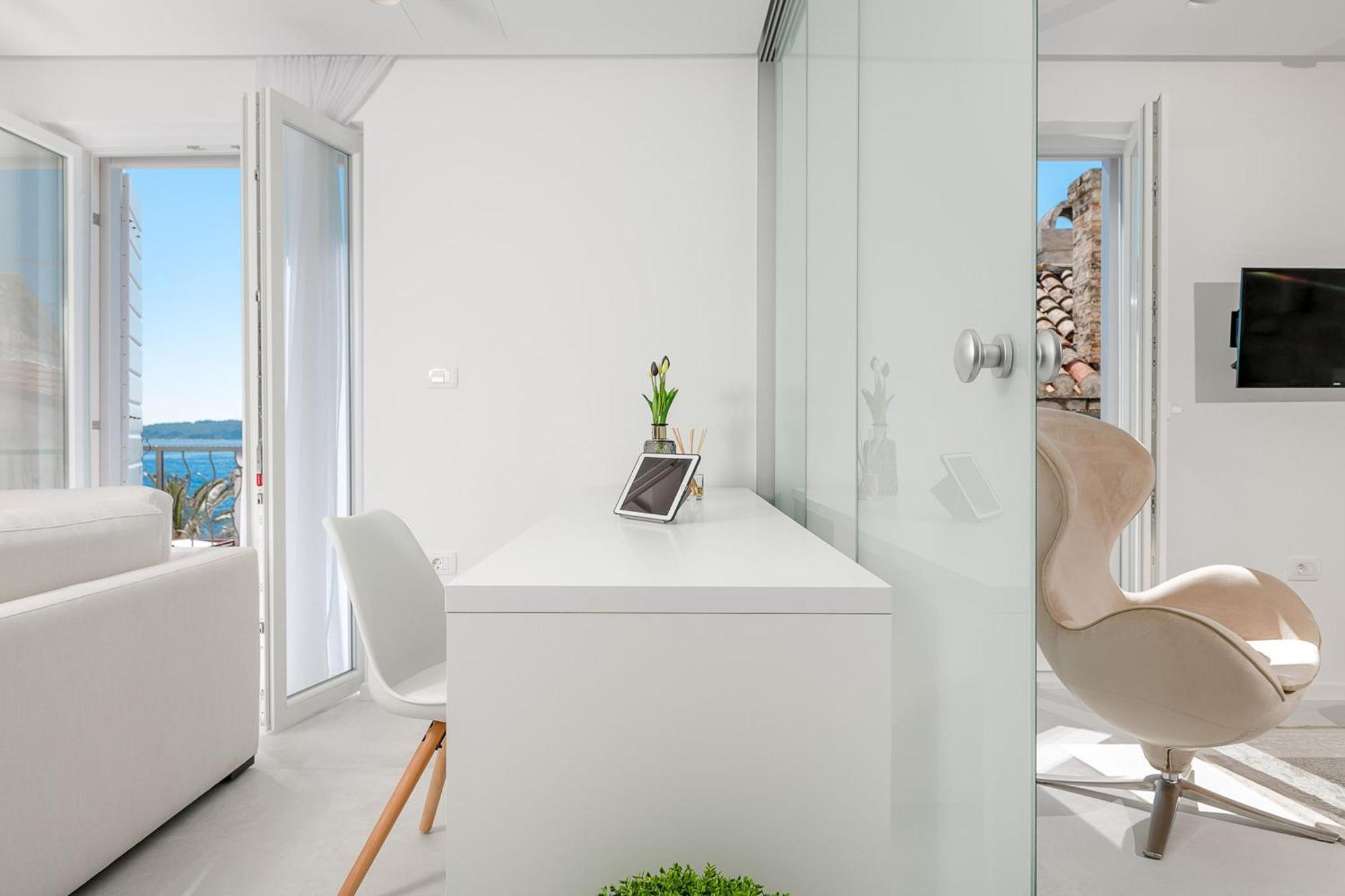 Vila Hvar Majestic: Seaside Centre Retreat