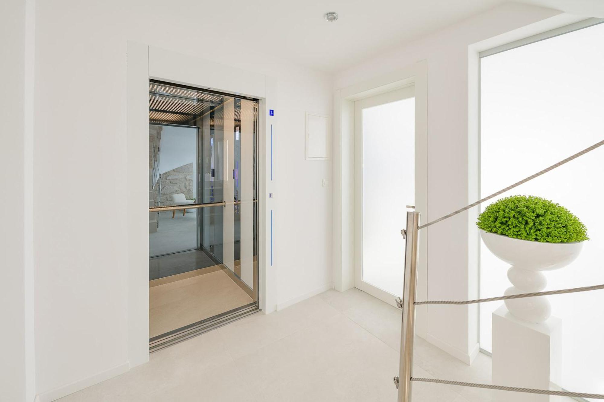 Hvar Majestic: Seaside Centre Retreat Vila Hvar Town